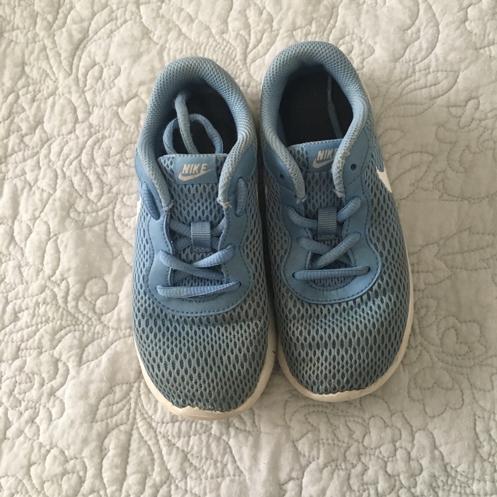 Girls Sneakers
